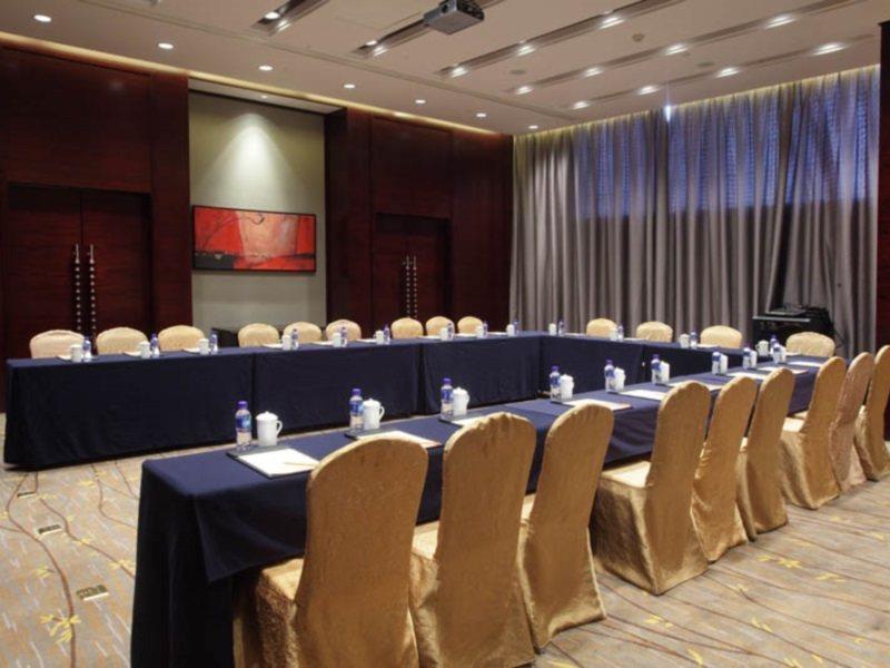The Qube Hotel Shanghai -Close To Pudong International Airport And Disney Land Exteriér fotografie
