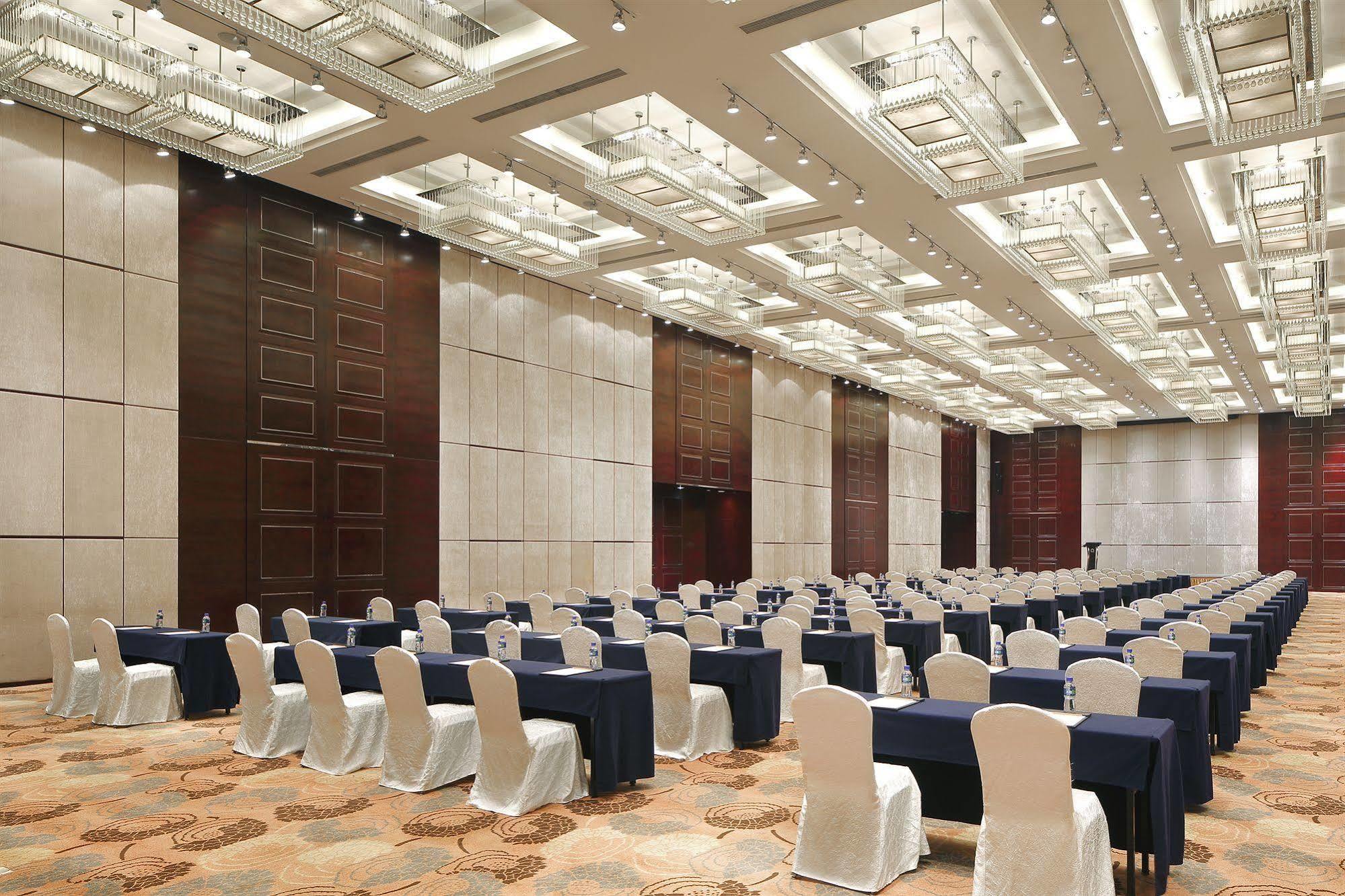 The Qube Hotel Shanghai -Close To Pudong International Airport And Disney Land Exteriér fotografie