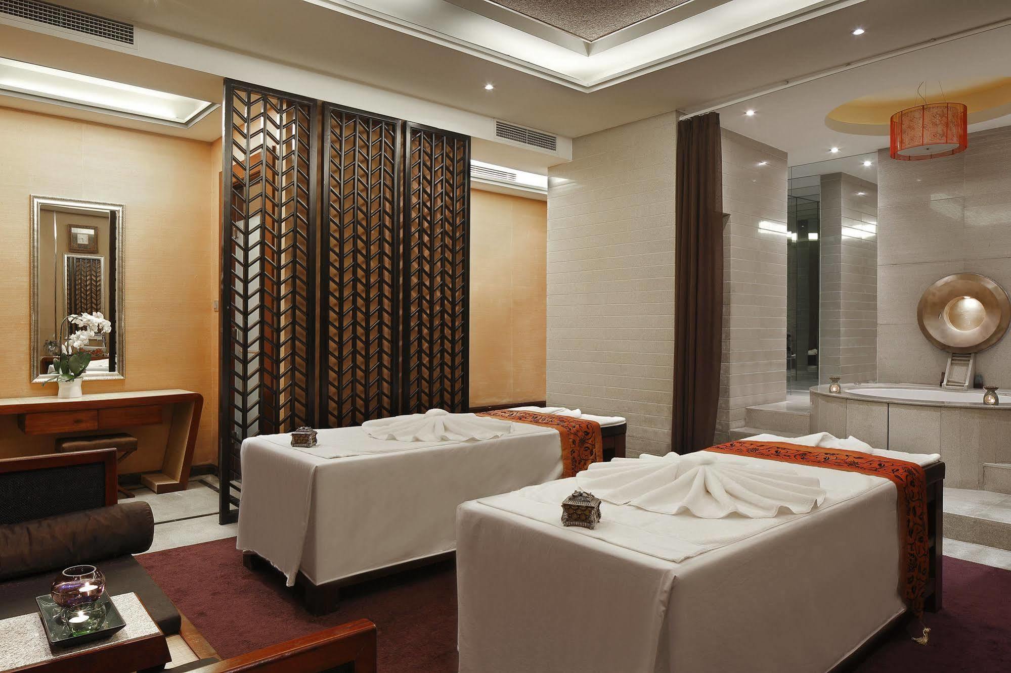 The Qube Hotel Shanghai -Close To Pudong International Airport And Disney Land Exteriér fotografie