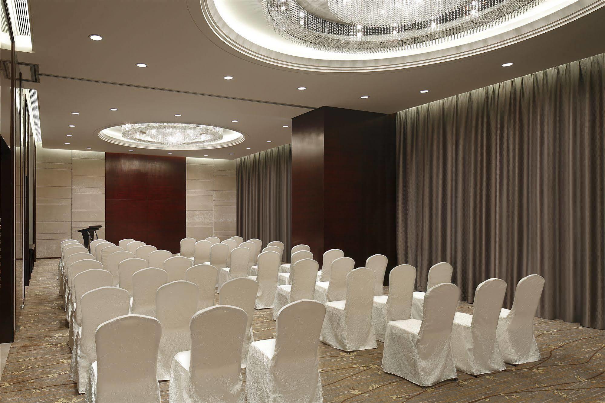 The Qube Hotel Shanghai -Close To Pudong International Airport And Disney Land Exteriér fotografie